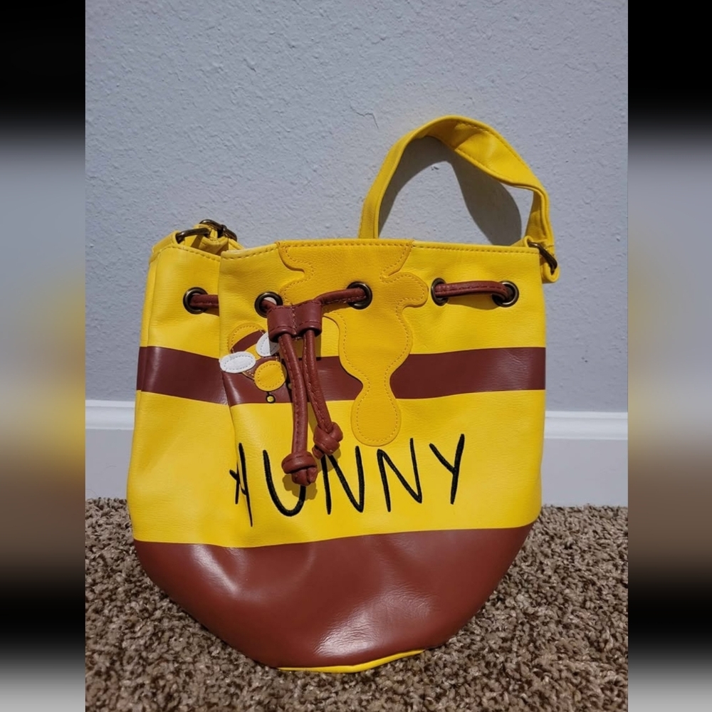 Loungefly Winnie The Pooh Hunny Pot Bag